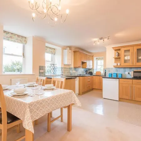 2 Bed In Keswick Sz490 Holiday home *